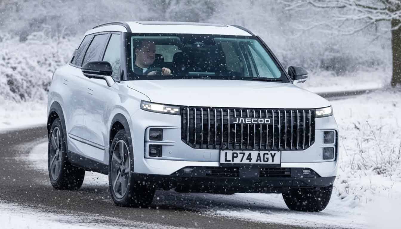 لوکانو در برابر رقبای چینی ۲۰۲۵؛ کدام برند آیندهدارتر است؟